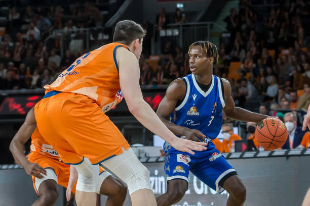 也成为了俱 也成为了俱