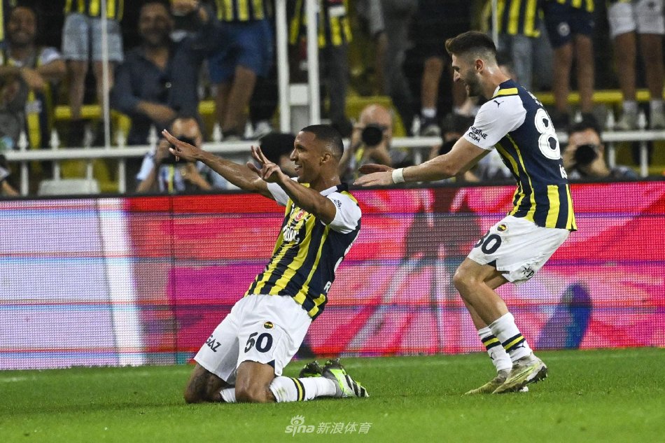 双方阵容 双方阵容